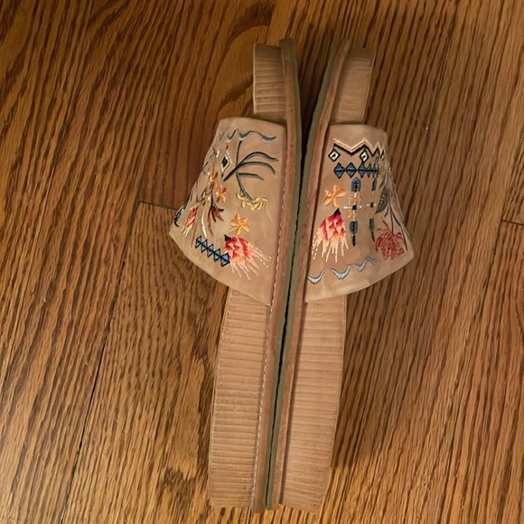 Johnny Was slides - Picture 7 of 8